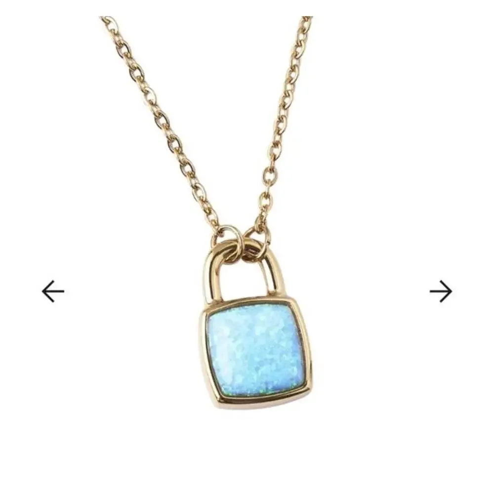 Taylor swift- life of a showgirl lock necklace